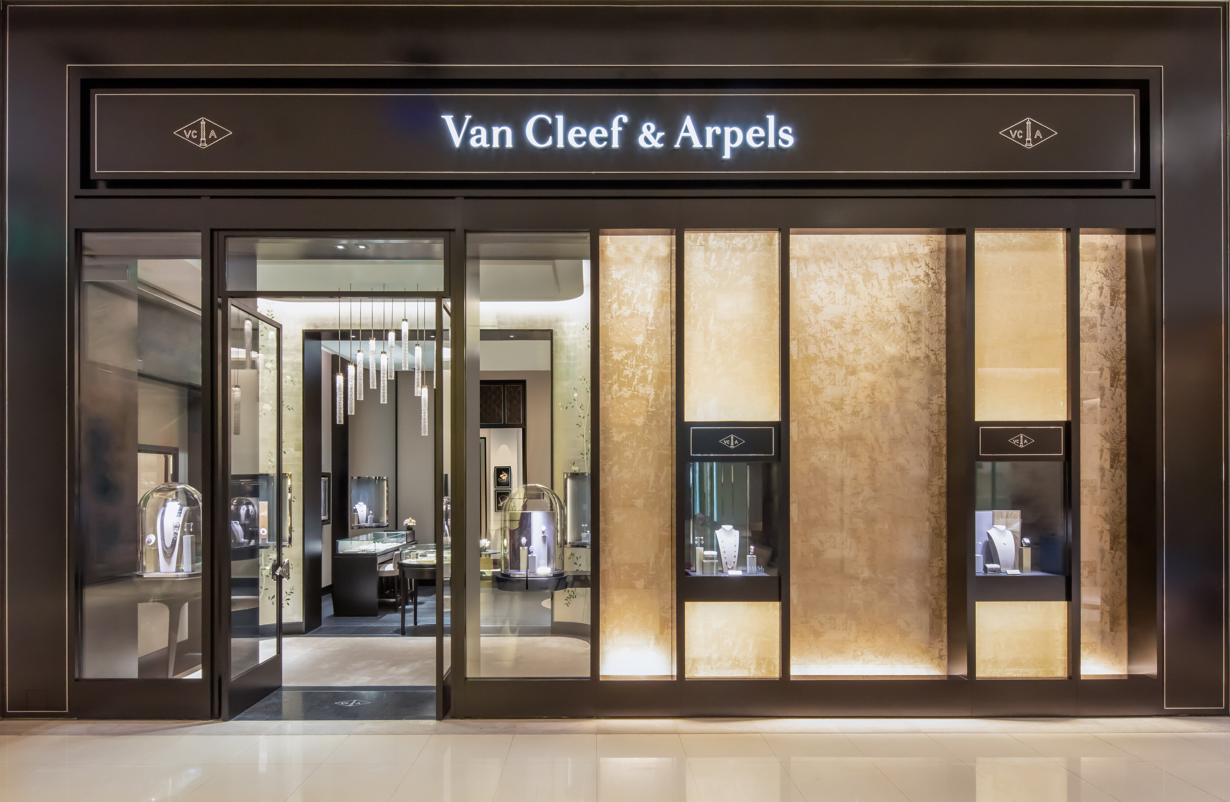 Taipei - Sogo Fuxing Store - Van Cleef & Arpels