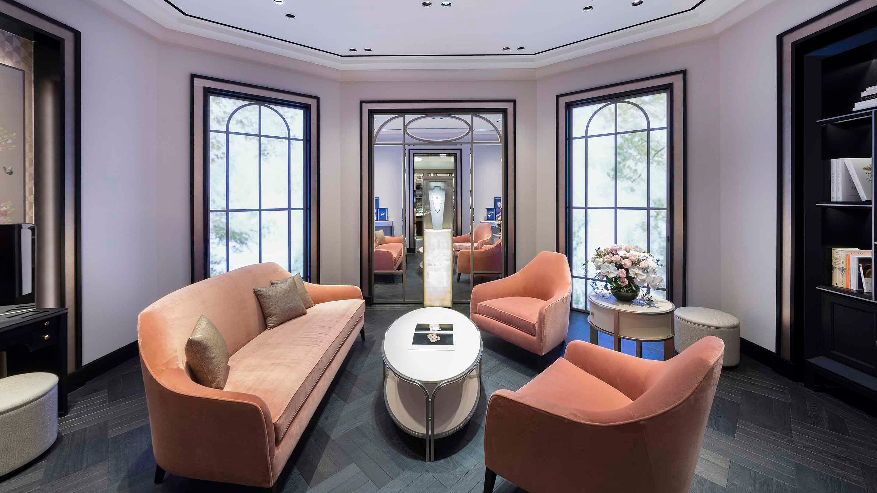 Melbourne Chadstone present the salon view, Van Cleef And Arpels