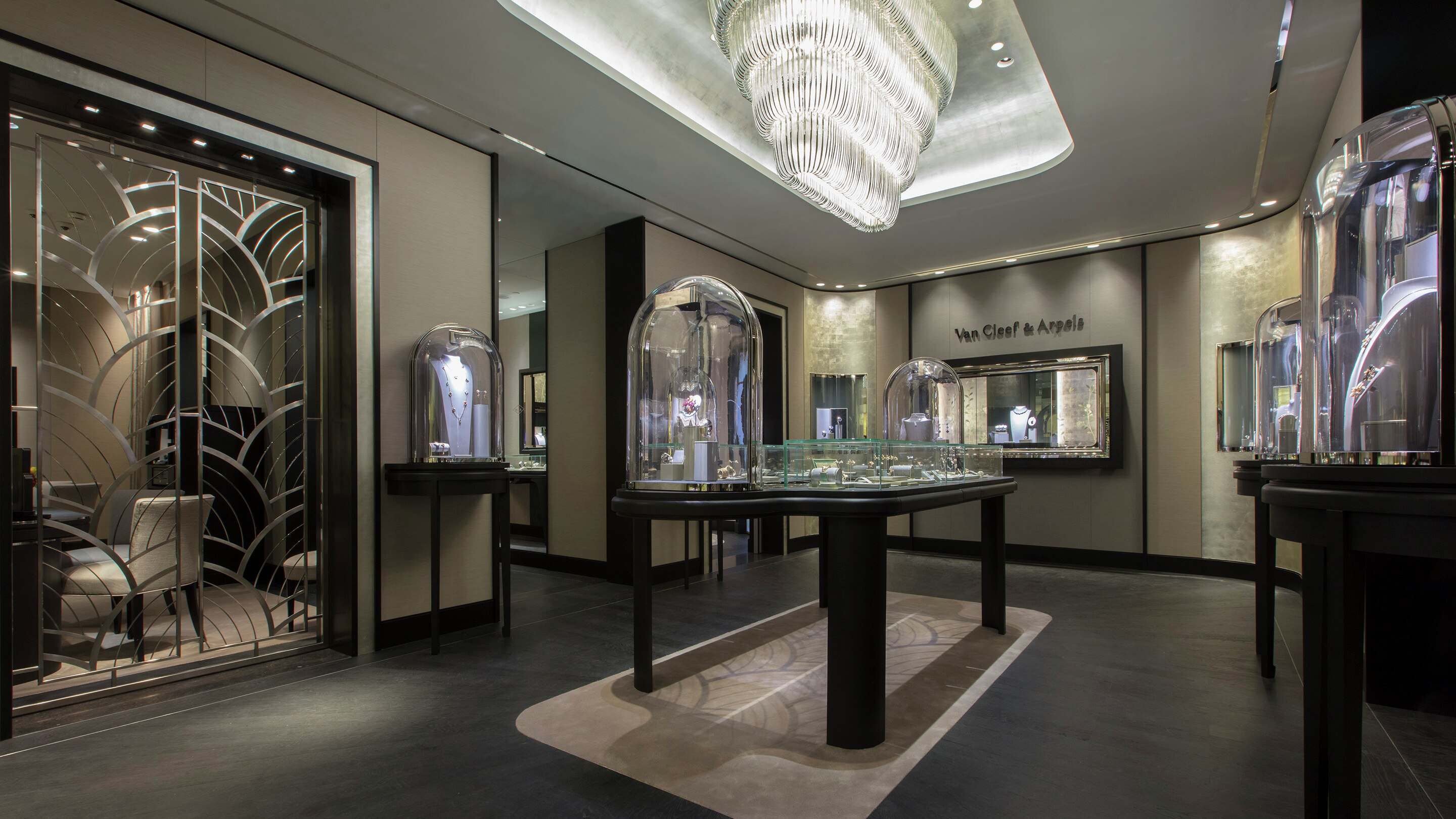 London - Harrods - Van Cleef & Arpels