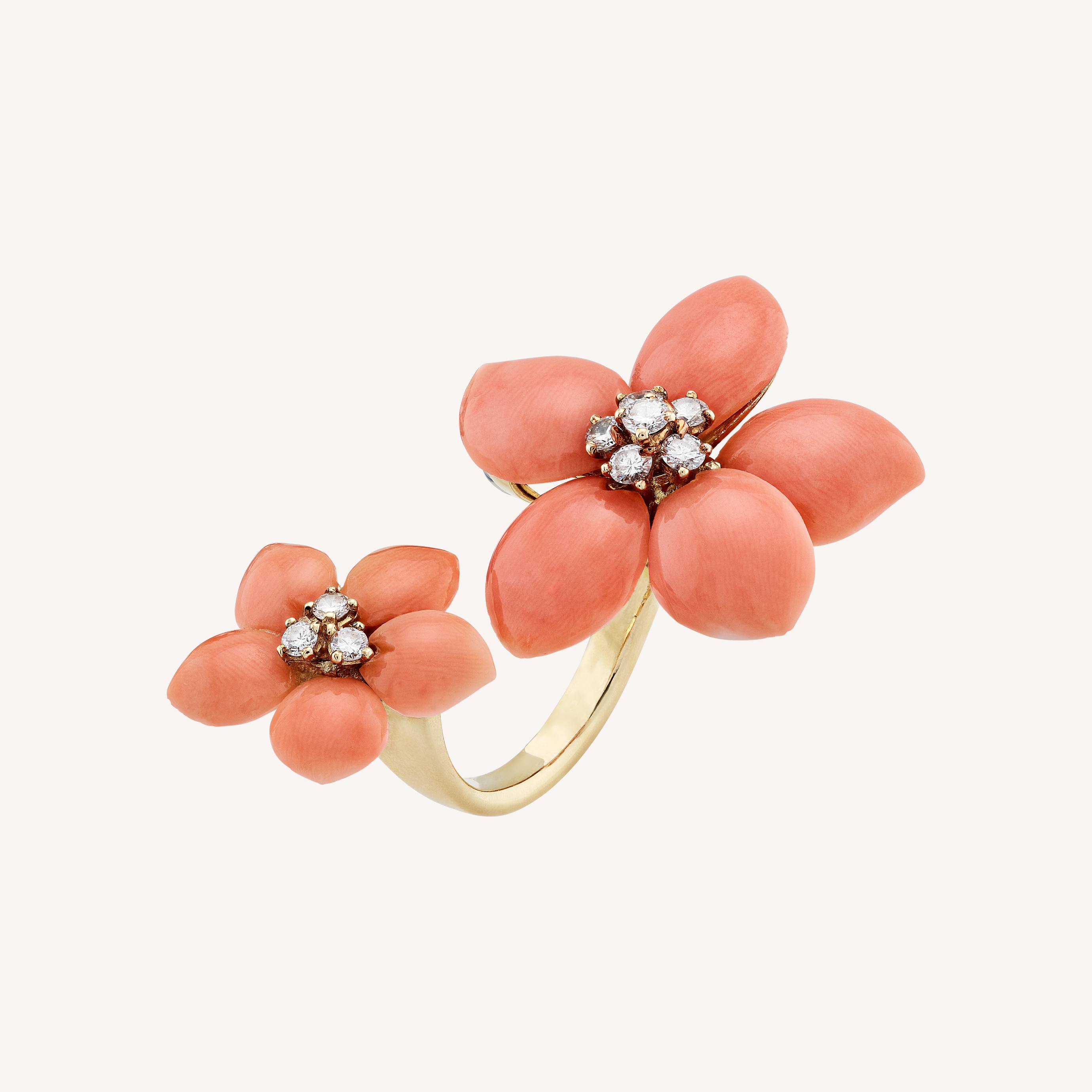 Bague fleur van cleef arpels online