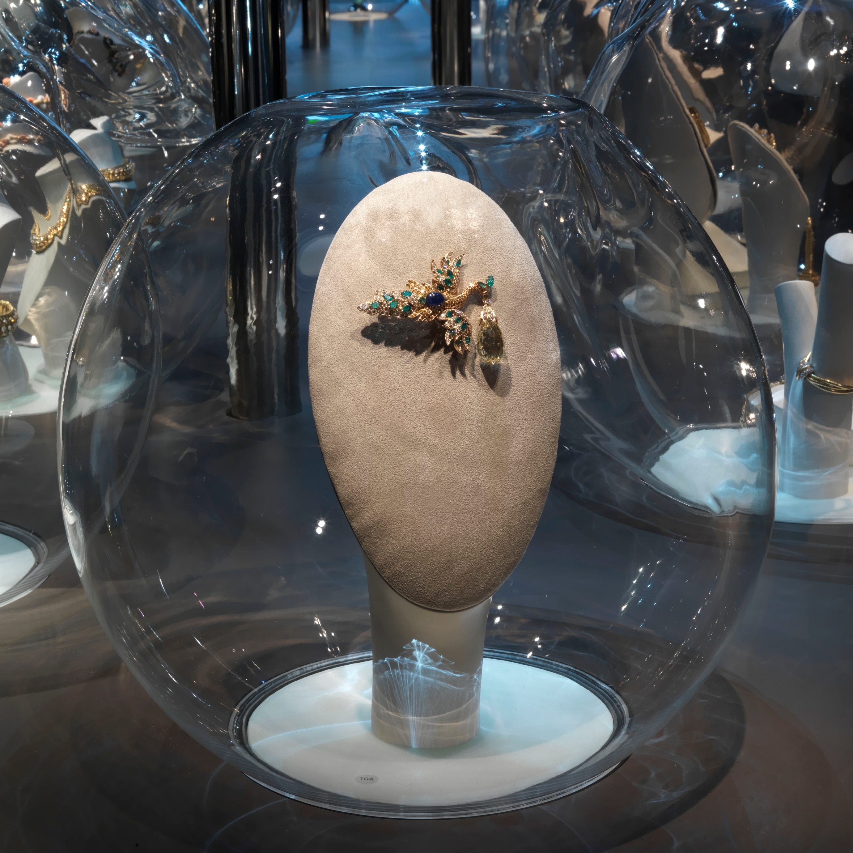 Set in Style: Van Cleef & Arpels at Cooper Hewitt - S·B Long Interiors