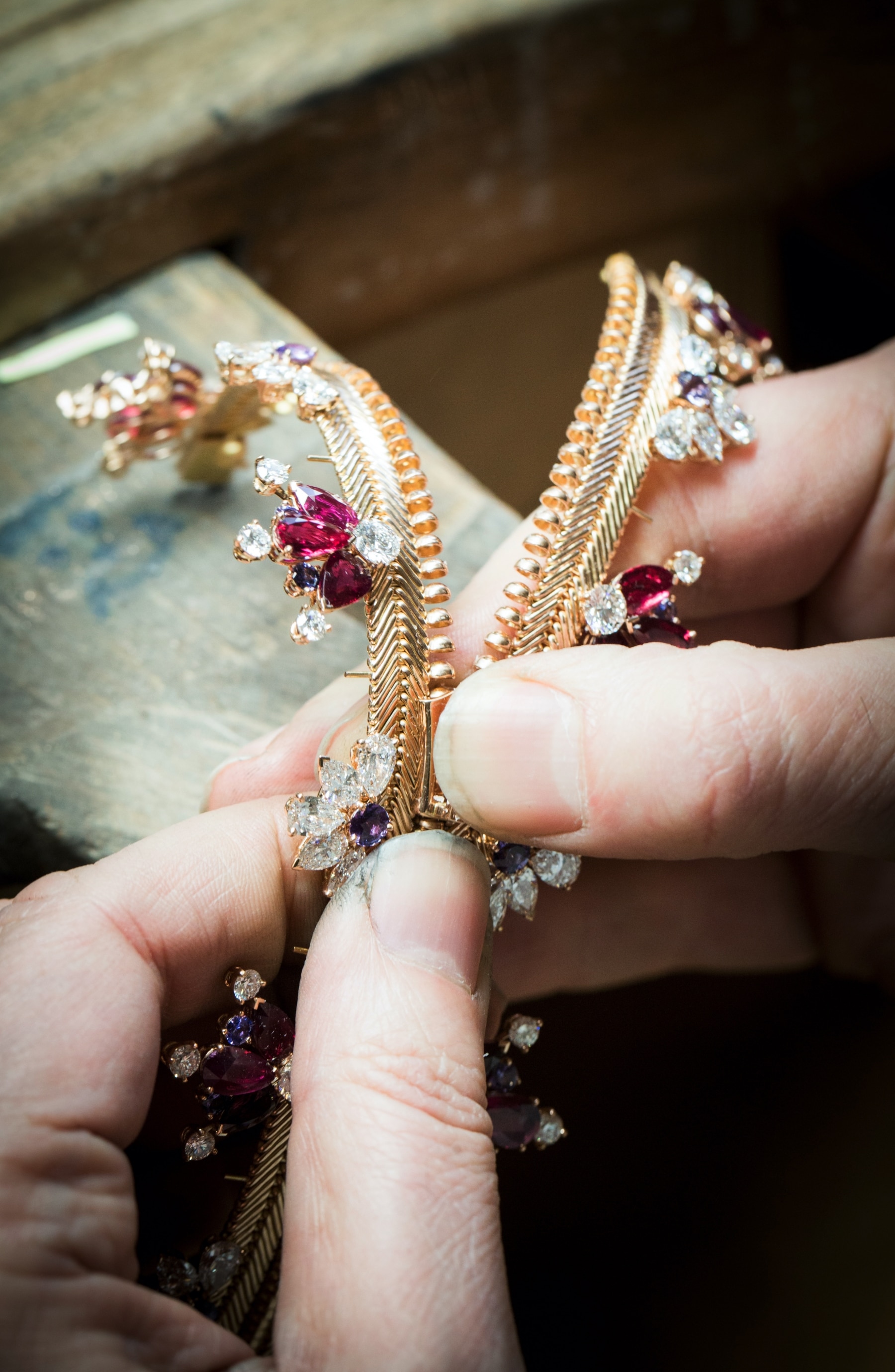 AN ICONIC RETRO GOLD, RUBY AND DIAMOND 'ZIP' NECKLACE, VAN CLEEF